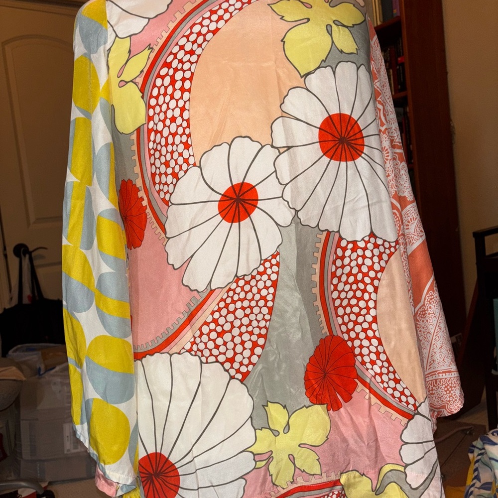 Eloise 100% Silk Kimono- Orange, Yellow, and Green pattern o/s ANTHROPOLOGIE - Picture 5 of 5